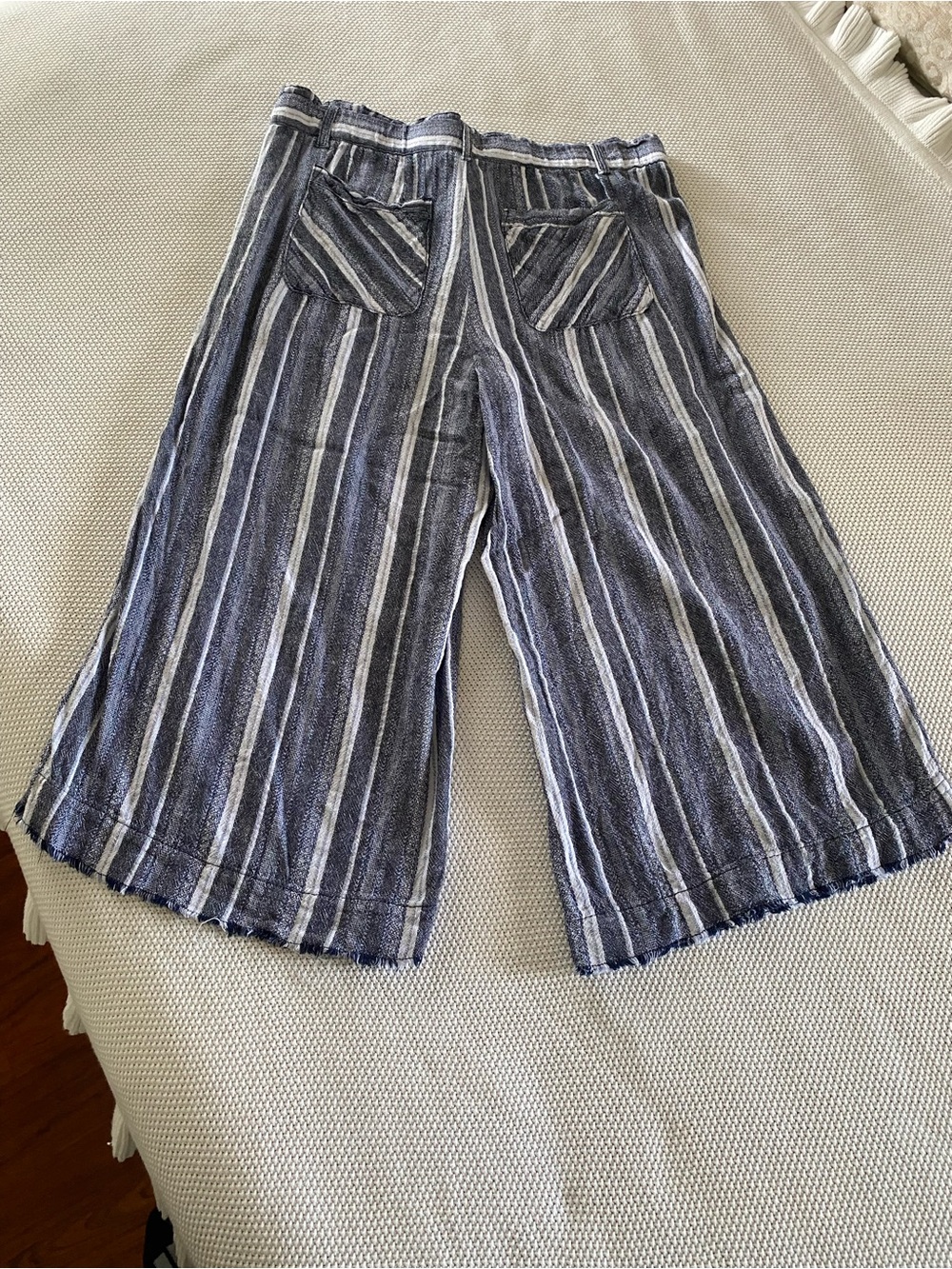 Democracy Linen Blend Striped Cropped Palazzo Pants Large - Picture 11 of 15